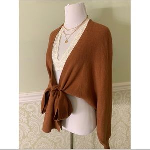 NWT🔥Front Tie Sweater forever 21